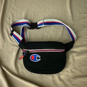 Champion Fanny Pack